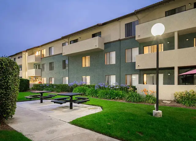 Photo of 873 Stevens Ave, Solana Beach, CA 92075