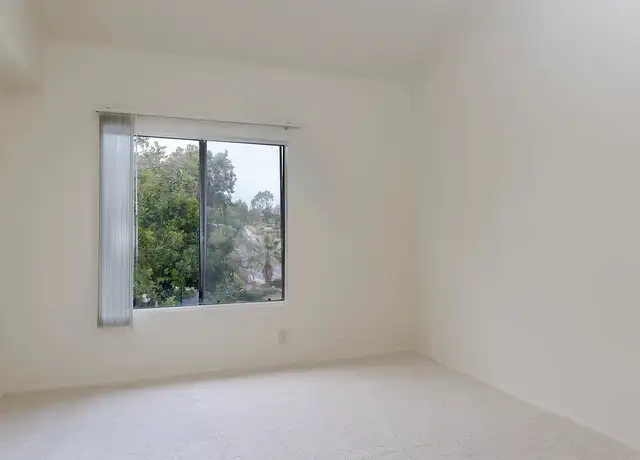 Photo of 873 Stevens Ave, Solana Beach, CA 92075