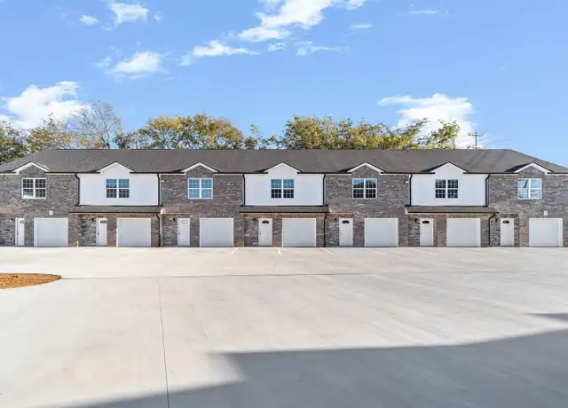 Property at 2186 Peachers Mill Rd Unit C4, Clarksville, TN, 37042, 3 beds, 2.5 baths, [object Object]