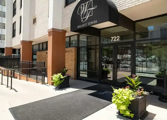 Property at Walnut Tower Apartments - 722 Walnut St, Kansas City, MO, 64106, 0-1 beds, 1 bath, [object Object]