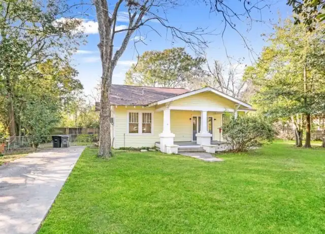 Property at 352 East Dr Unit 352 A, Baton Rouge, LA, 70806, 3 beds, 1 bath, [object Object]