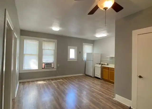 Property at 527 Cedar St Unit 7, San Antonio, TX, 78210, 2 beds, 1 bath, [object Object]
