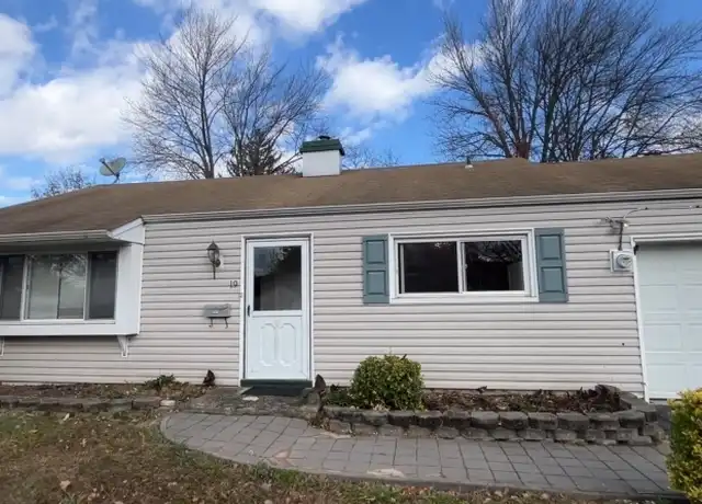 Property at 19 Dayton Rd, Edison, NJ, 08817, 3 beds, 1 bath, [object Object]
