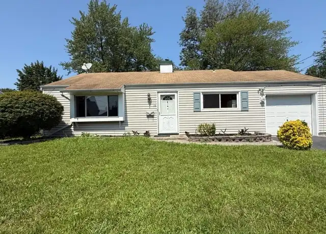 Property at 19 Dayton Rd, Edison, NJ, 08817, 3 beds, 1 bath, [object Object]