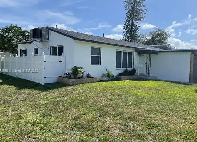 Property at 2242 Taft St, Hollywood, FL, 33020, 3 beds, 2 baths, [object Object]