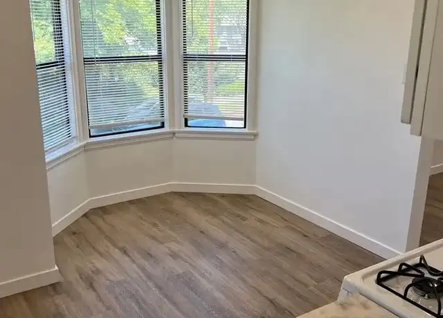 Property at 12660 Oxnard St, North Hollywood, CA, 91606, 2 beds, 1 bath, [object Object]
