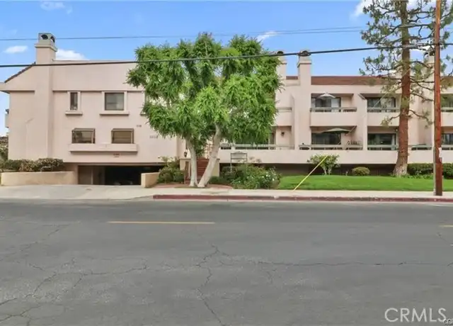 Property at 9906 Owensmouth Ave #7, Chatsworth, CA, 91311, 3 beds, 2.5 baths, [object Object]