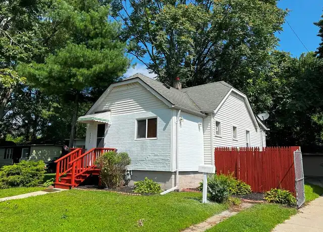 Property at 4972 Lafontaine St, Grosse Pointe, MI, 48236, 2 beds, 1 bath, [object Object]