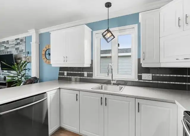 Property at 2611 Eisenhauer Rd, San Antonio, TX, 78209, 1 bed, 1 bath, [object Object]