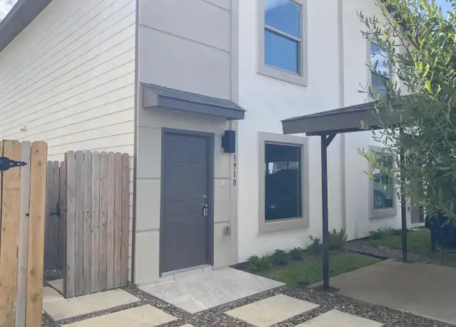 Property at 1910 Port Louisiana Dr, Laredo, TX, 78045, 2 beds, 2.5 baths, [object Object]
