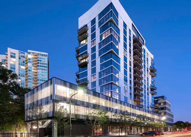 Property at Avidor Evanston 55+ Active Adult Homes - 1727 Oak Ave, Evanston, IL, 60201, 1 bed, 1 bath, [object Object]