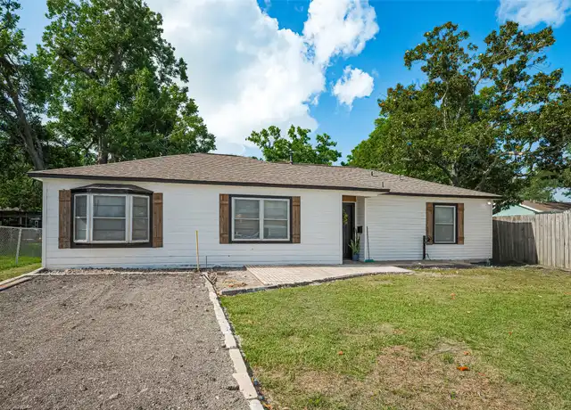 Property at 1308 W Dumble St, Alvin, TX, 77511, 3 beds, 2 baths, [object Object]