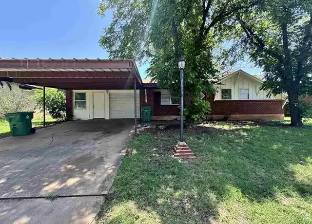 Property at 109 Wood Cir, Iowa Park, TX, 76367, 3 beds, 2 baths, [object Object]