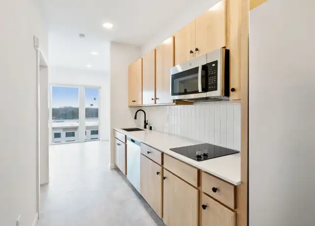 Property at 686 Mike McCarthy Way Unit 314, Ashwaubenon, WI, 54304, 0 beds, 1 bath, [object Object]