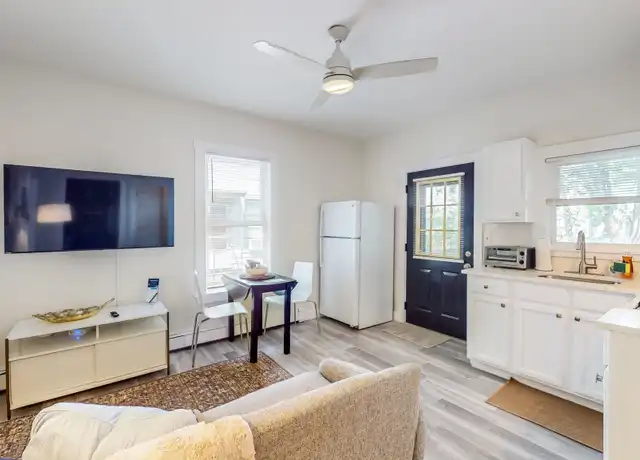 Property at 1 Hews St Unit 1(1), Cambridge, MA, 02139, 1 bed, 1 bath, [object Object]