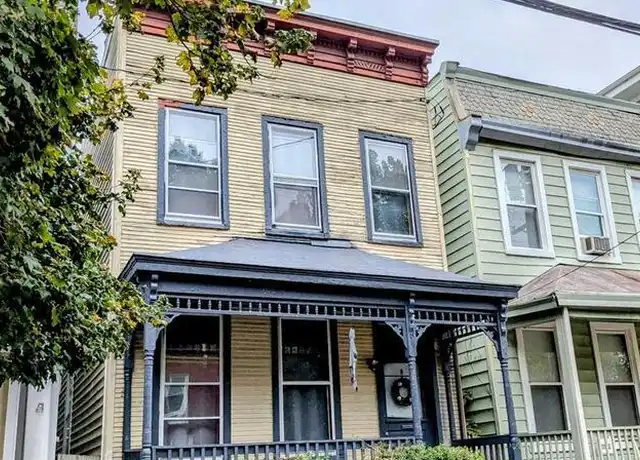 Property at 2106 W Cary St, Richmond, VA, 23220, 4 beds, 2 baths, [object Object]