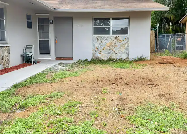 Property at 3933 SW 51st St, Fort Lauderdale, FL, 33312, 2 beds, 2 baths, [object Object]