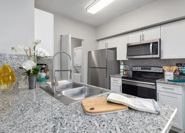 Photo of 6857 College Ct, Davie, FL 33317