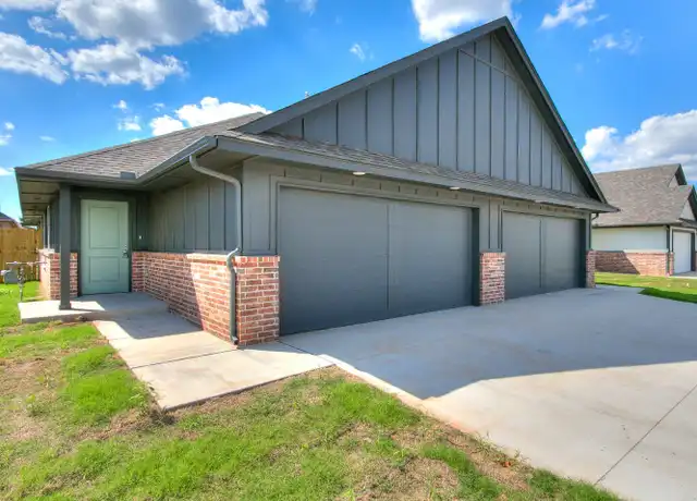 Property at 8006 NW 105th St, Oklahoma City, OK, 73162, 3 beds, 2 baths, [object Object]