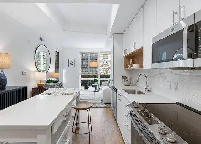 Property at The Grayson - 1215 N Fayette St, Alexandria, VA, 22314, 1 bed, 1 bath, [object Object]