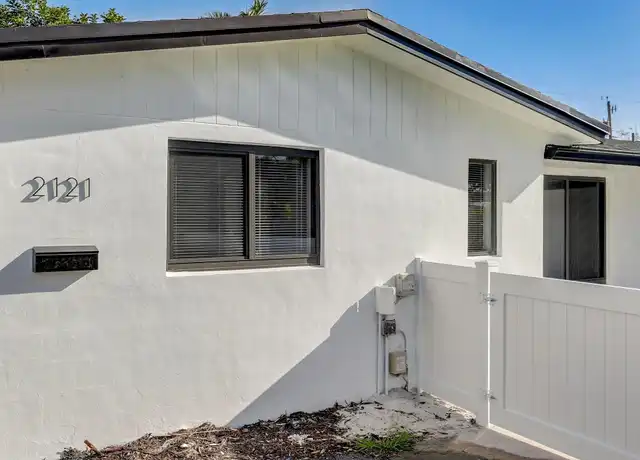 Property at 2121 NE 51st Ct Unit 2121, Fort Lauderdale, FL, 33308, 2 beds, 2 baths, [object Object]