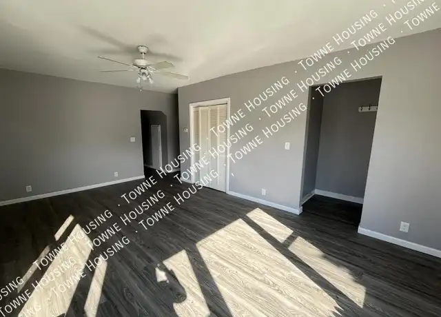 Property at 726 Oliver St Unit 1, North Tonawanda, NY, 14120, 3 beds, 1 bath, [object Object]