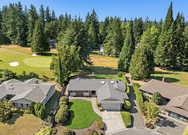 Property at 18224 NE 27th St, Redmond, WA, 98052, 4 beds, 2 baths, [object Object]