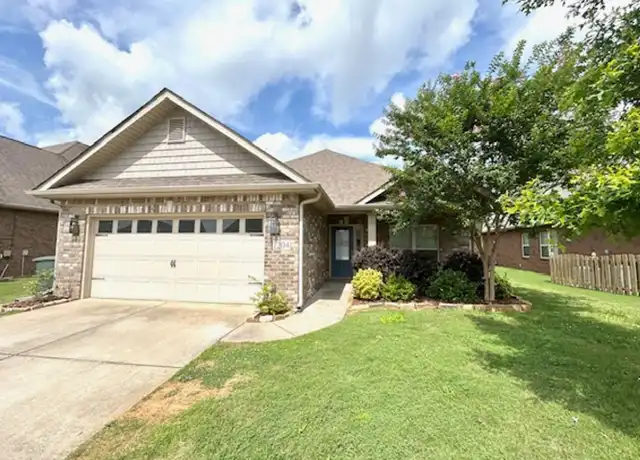 Property at 7204 Lathan Dr SE, Owens Cross Roads, AL, 35763, 4 beds, 3 baths, [object Object]