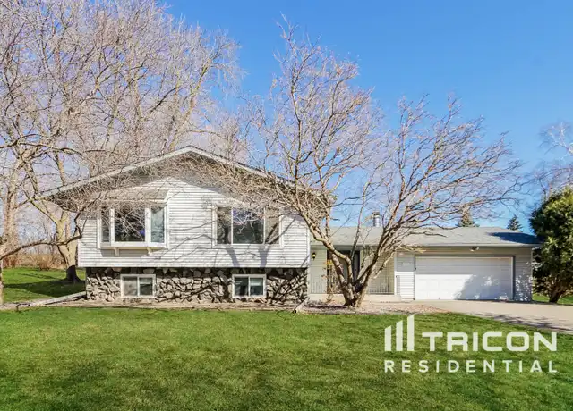 Property at 9720 28th Ave N, Minneapolis, MN, 55441, 5 beds, 3 baths, [object Object]