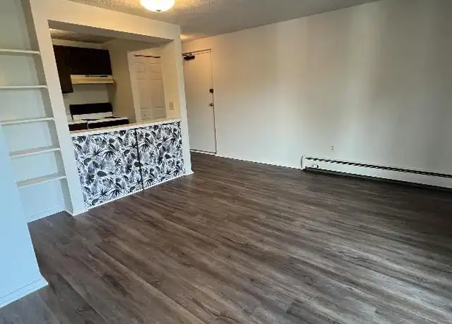 Property at 4008 W Erie Ave, Lorain, OH, 44053, 0 beds, 1 bath, [object Object]