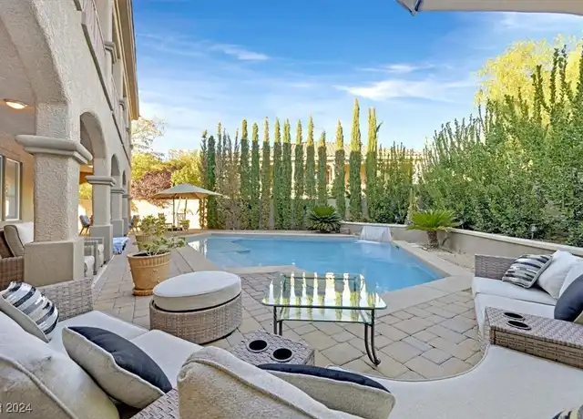 Property at 2738 Kingclaven Dr, Henderson, NV, 89044, 5 beds, 3.5 baths, [object Object]