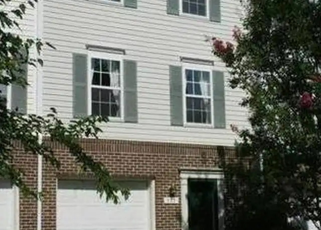 Property at 557 Highland Towne Ln, Warrenton, VA, 20186, 3 beds, 2.5 baths, [object Object]