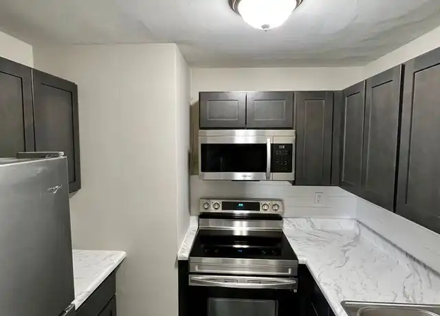 Property at 18 Huron Ave Unit 16B, Norwood, PA, 19074, 2 beds, 1 bath, [object Object]