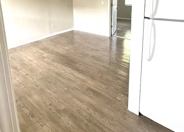 Property at 1328 Juniper Dr Unit 6, Rantoul, IL, 61866, 1 bed, 1 bath, [object Object]