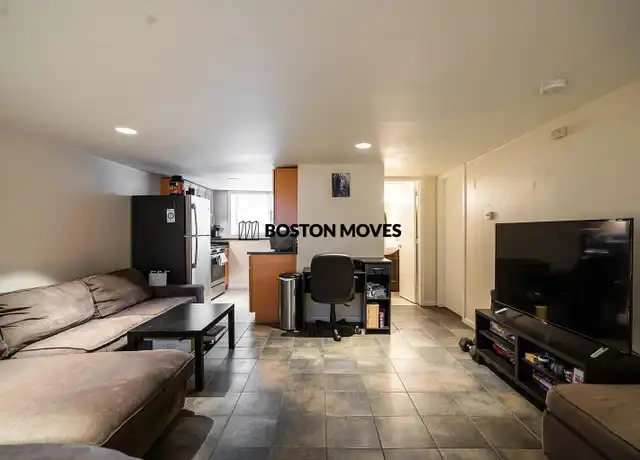 Property at 2 Hingham St Unit 4B, Cambridge, MA, 02138, 0 beds, 1 bath, [object Object]