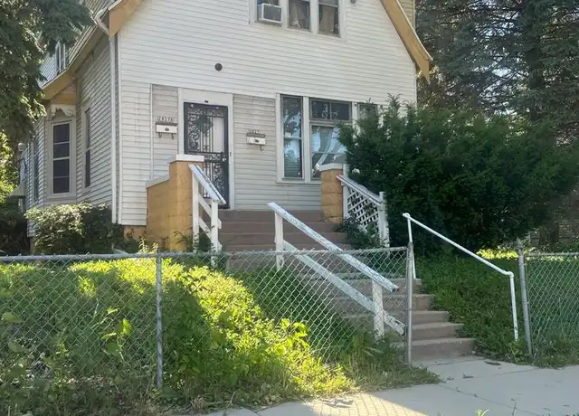 Property at 2827 N 23rd St Unit Lower, Milwaukee, WI, 53206, 2 beds, 1 bath, [object Object]