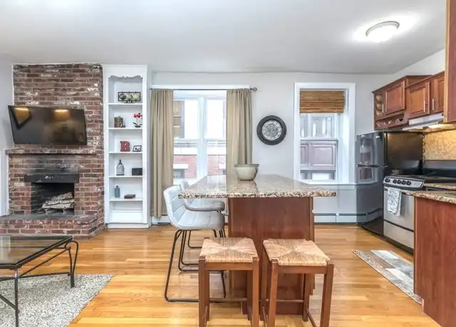 Property at 286 Cambridge St #4, Boston, MA, 02114, 2 beds, 1 bath, [object Object]