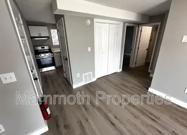 Property at 675 Corning Rd Unit 3, Manchester, NH, 03109, 2 beds, 1 bath, [object Object]