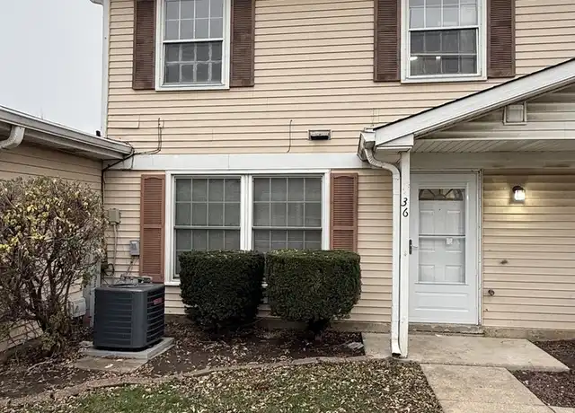 Property at 36 Wildwood Ln Unit 36, Bolingbrook, IL, 60440, 3 beds, 1.5 baths, [object Object]