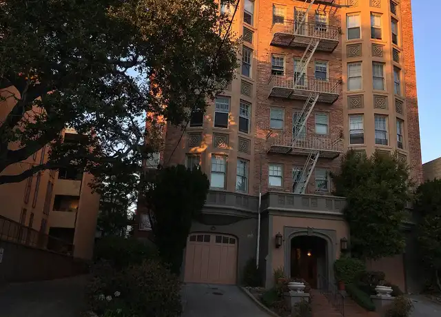 Property at Lenox Manor - 266 Lenox Ave, Oakland, CA, 94610, 1-2 bed, 1 bath, [object Object]