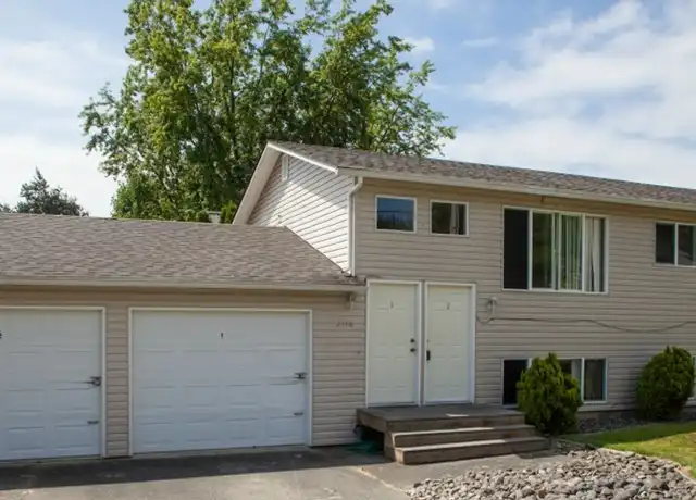 Property at 2116 Mill Ave Unit 2, Bellingham, WA, 98225, 3 beds, 1 bath, [object Object]
