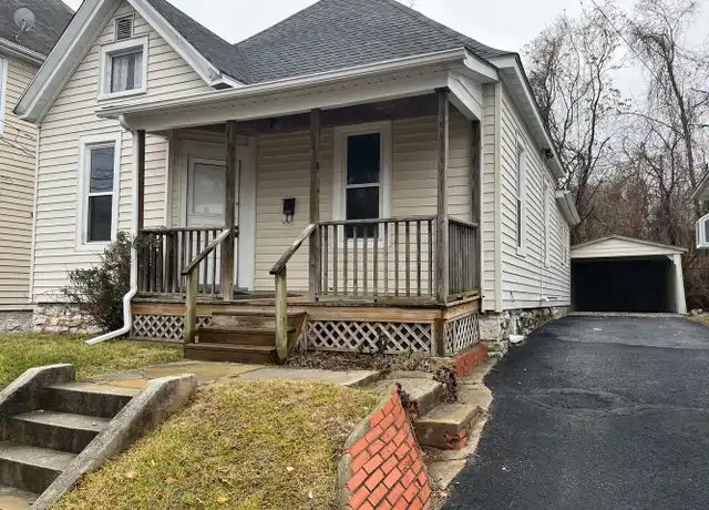 Property at 1128 W 9th St, Alton, IL, 62002, 1 bed, 1 bath, [object Object]