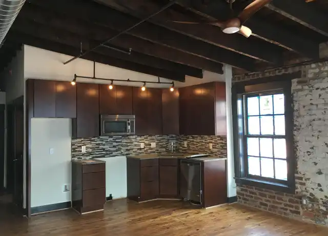 Property at 320 12th St Unit 201, Lynchburg, VA, 24504, 1 bed, 1 bath, [object Object]