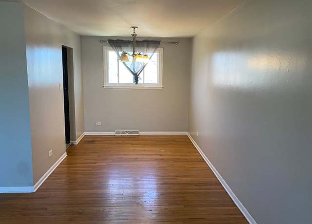 Photo of 17849 John Ave, Country Club Hills, IL 60478