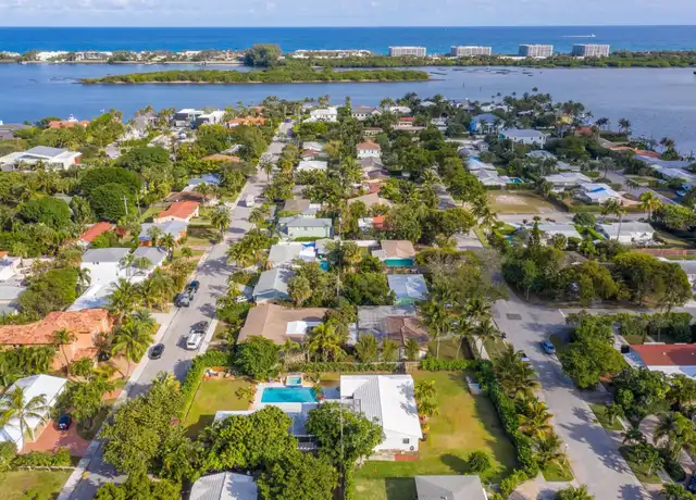 Property at 147 Gregory Rd, West Palm Beach, FL, 33405, 1 bed, 1 bath, [object Object]