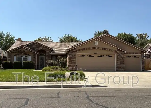 Property at 2409 N Linda Vista St, Visalia, CA, 93291, 4 beds, 3 baths, [object Object]