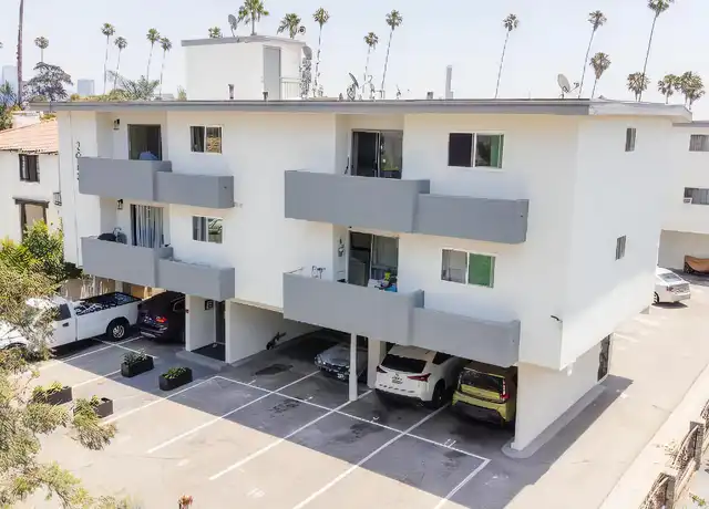 Property at 2060 S Hobart Blvd, Los Angeles, CA, 90018, 2 beds, 1 bath, [object Object]