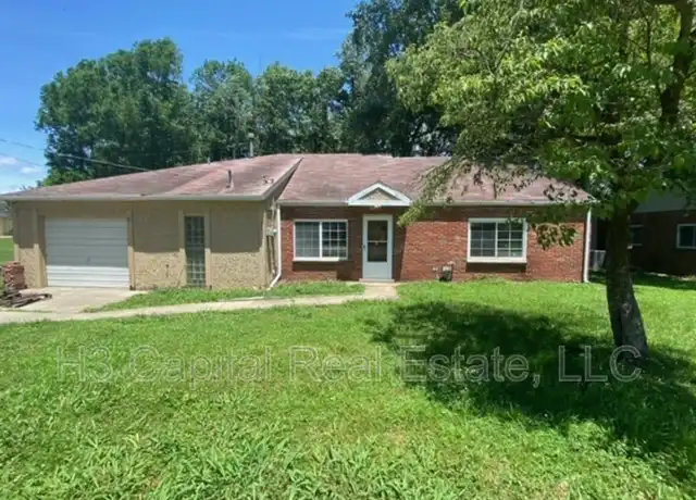 Property at 27 Fahey Pl, Belleville, IL, 62220, 3 beds, 2 baths, [object Object]