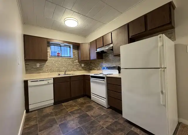 Property at 530 Kelly Ave Unit 10, Pittsburgh, PA, 15221, 1 bed, 1 bath, [object Object]