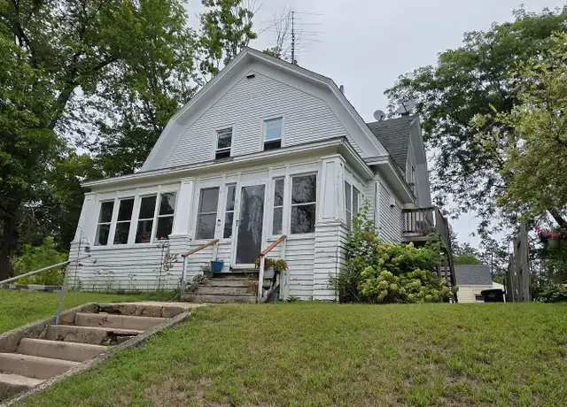 Property at 317 W Eagle St Unit 2 (upper), Shawano, WI, 54166, 1 bed, 1 bath, [object Object]